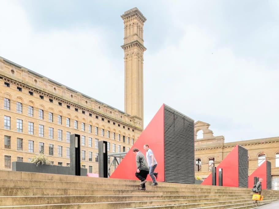 Modern Duplex Penthouse Panoramic Views & Parking Bradford (West Yorkshire) Exterior foto