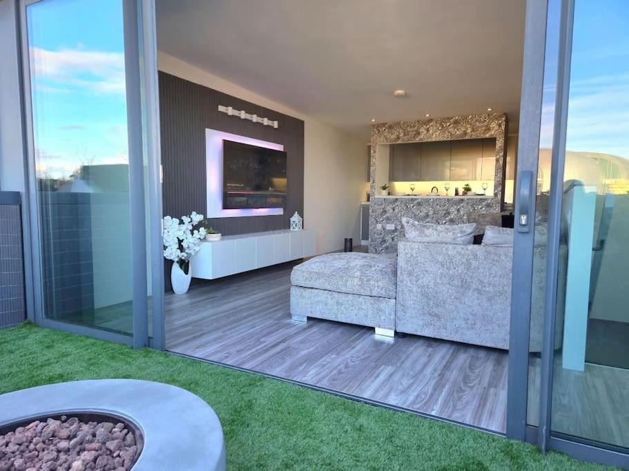 Modern Duplex Penthouse Panoramic Views & Parking Bradford (West Yorkshire) Exterior foto